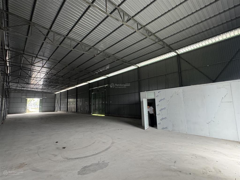 Cho thuê kho tại gia lâm  hà nội. diện tích 784m²