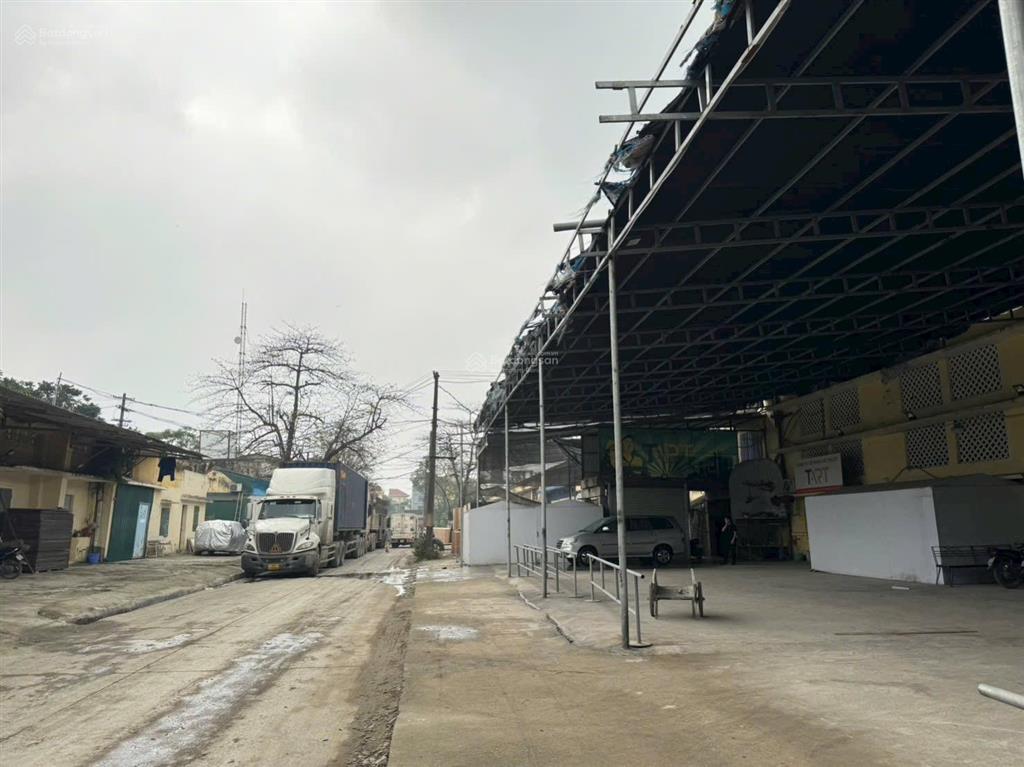 Chính chủ cần cho thuê kho, xưởng tại đông ngạc  bắc từ liêm. diện tích 530m2