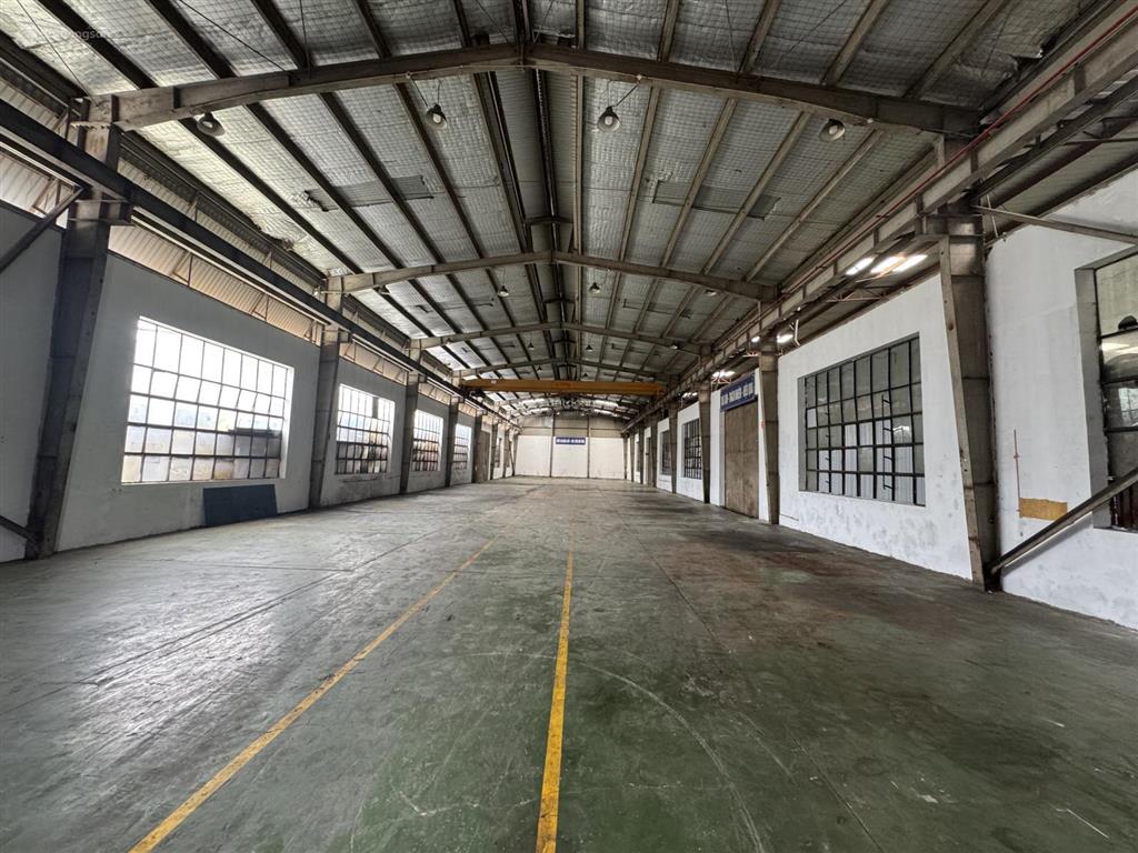 Chính chủ cho thuê kho, xưởng tại lệ chi gia lâm. diện tích 900m2
