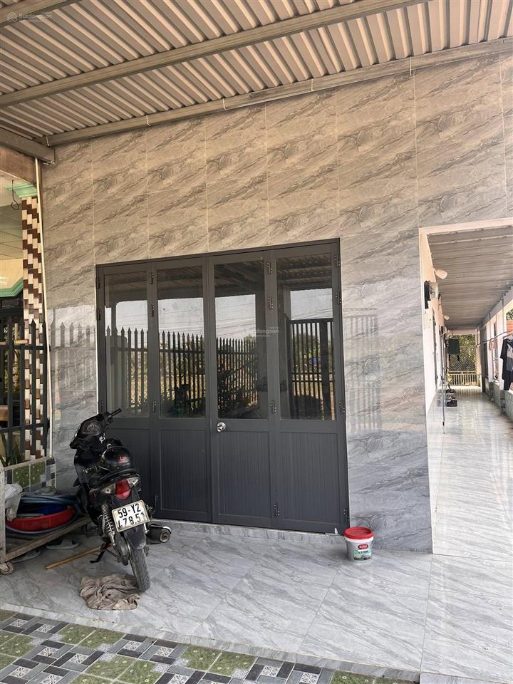 Chỉ 950tr có dãy trọ 7 phòng ngay kcn trảng bàng, 210m2 shr, đường oto