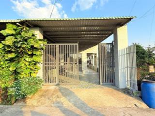 Chỉ 950tr có dãy trọ 7 phòng ngay kcn trảng bàng, 210m2 shr, đường oto