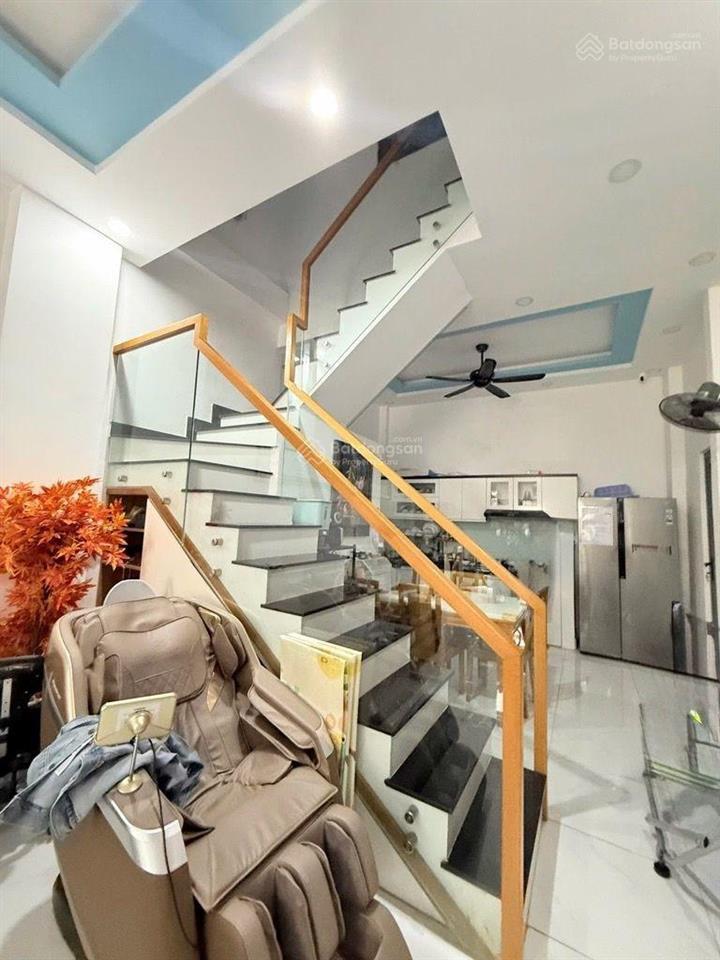 Mặt tiền khu vip k300  tân bình nhà mới tinh 48m2  sổ a4  2 tầng  hơn 8 tỷ tl (đã giảm 1 tỷ)