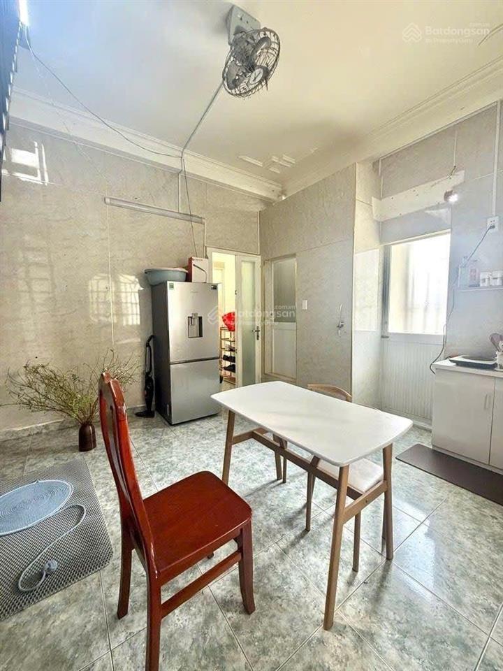 Quận 11  lô góc 2 mặt hẻm tránh thông ông ích khiêm  71m2 4 tầng  6pn  chỉ hơn 10 tỏi tl