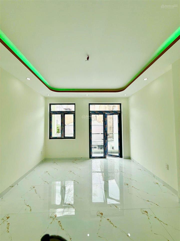 Kế bên siêu thị aeon tân phú, nhà đẹp long lanh 72m2 3 tầng 3 pn 3 wc, giá chỉ nhỉnh 7.x tỷ.