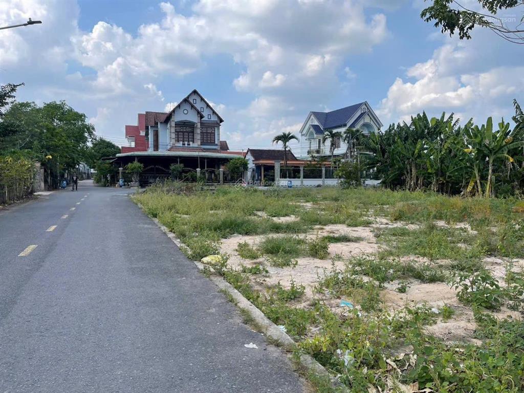 Quỹ đất lớn gần dt741 ngày càng hiếm.
lô 874m2 chánh phú hòa đường đẹp khu dân cư hiện hữu