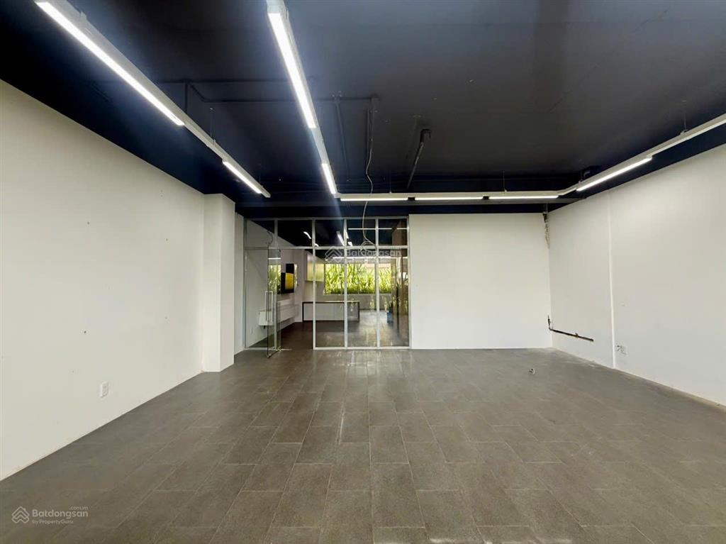 Cho thuê nhà nguyễn cơ thạch sala thủ thiêm, 7.2m x 24m, 5 tầng, có thang máy 170tr/tháng