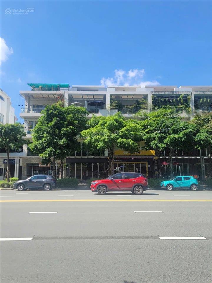 Cho thuê nhà phố nguyễn cơ thạch full nội thất, gần 700m2, 6 tầng, 170 triệu