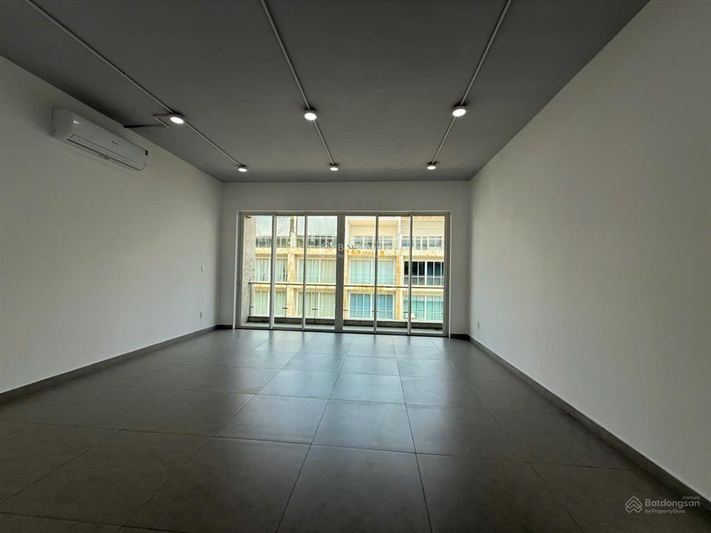 Chính chủ cho thuê mặt bằng shophouse sala, giá tốt 105 triệu, hỗ trợ 1 tháng set up