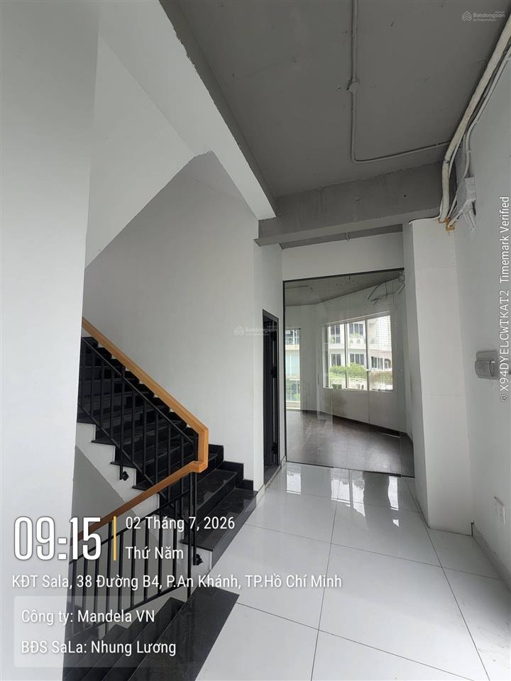 Cho thuê mặt bằng (shophouse) căn góc 3 mặt tiền sala, 5 tầng và 1 hầm, 560m2, có thang máy