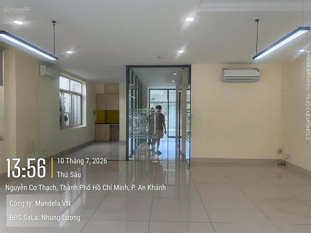 Cho thuê nhà phố nguyễn cơ thạch hầm + 5 tầng, dtsd 693m2, có máy lạnh, thang máy đầy đủ