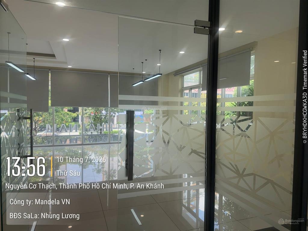Cho thuê nhà phố nguyễn cơ thạch hầm + 5 tầng, dtsd 693m2, có máy lạnh, thang máy đầy đủ