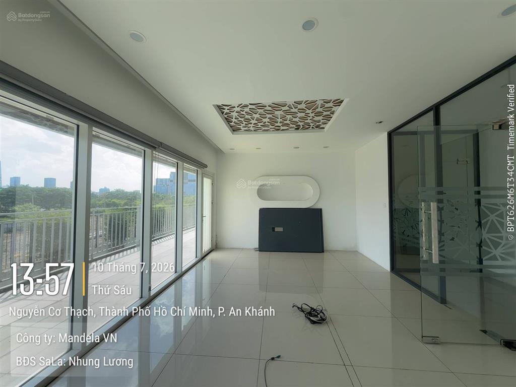 Cho thuê nhà phố nguyễn cơ thạch hầm + 5 tầng, dtsd 693m2, có máy lạnh, thang máy đầy đủ