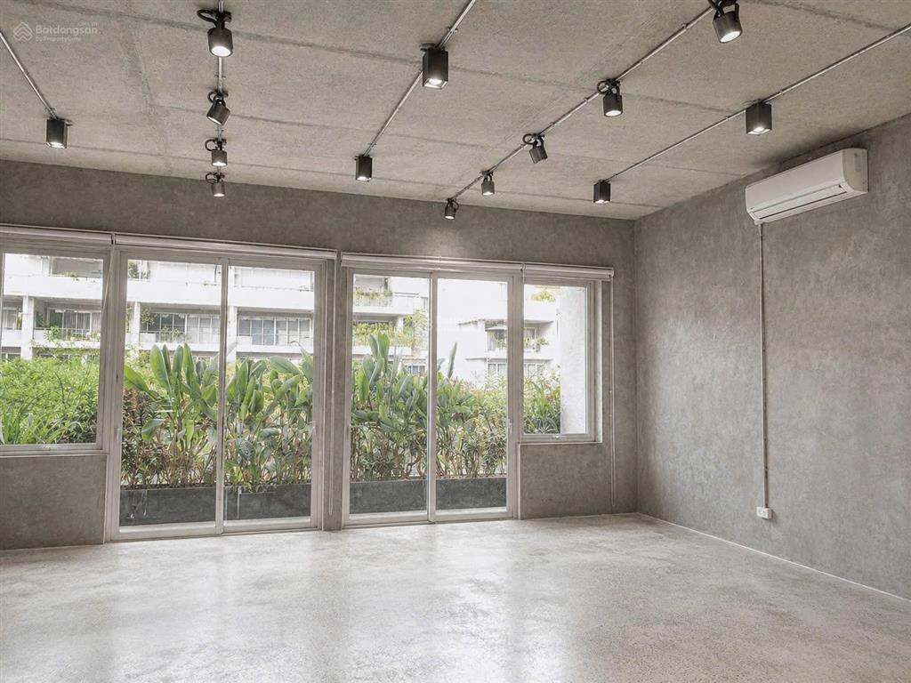 Cho thuê nhà phố mt nguyễn cơ thạch, 693m2, nội thất đầy đủ, hoàn thiện đẹp
