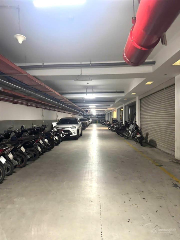 Cho thuê nhà phố sala có máy lạnh, thang máy, nhà đang trống nhận ngay được