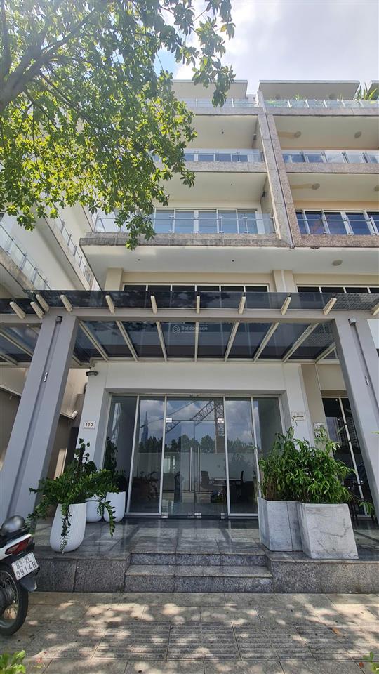 Cho thuê văn phòng 100m2 khu đô thị sala quận 2 đầy đủ nội thất, máy lạnh