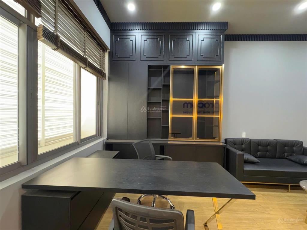 Cho thuê văn phòng đường nguyễn cơ thạch sala quận 2 15 triệu bao gồm tất cả chi phí