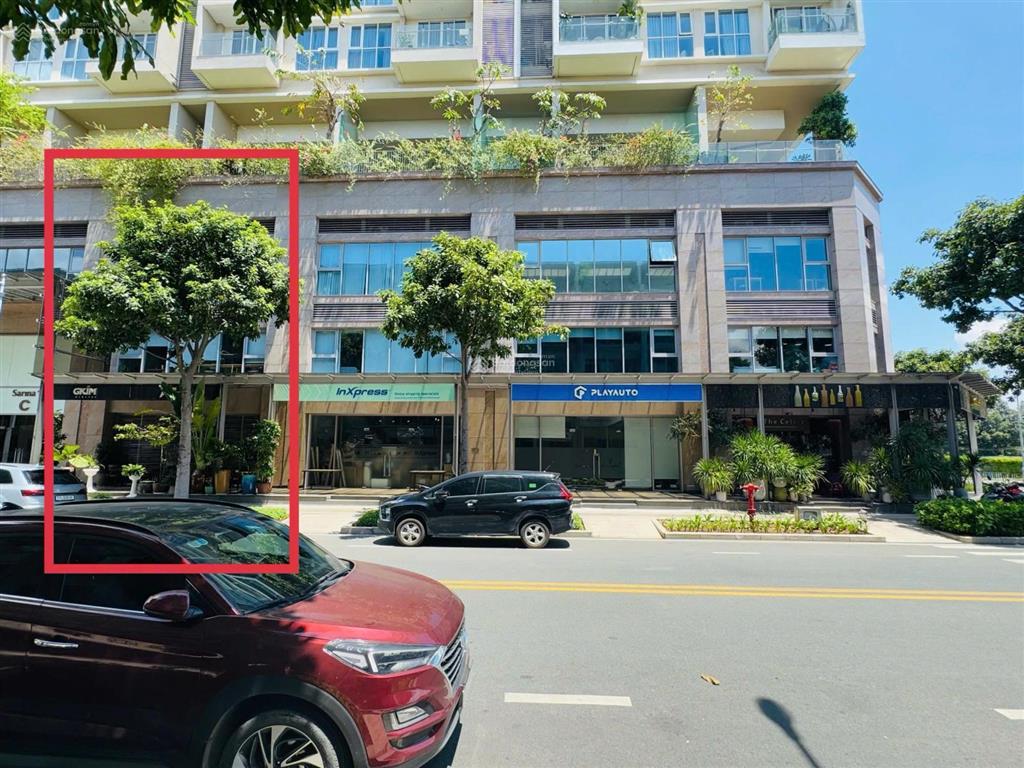 Shophouse giá hời sala  240m2  90 triệu/th xem nhà ngay