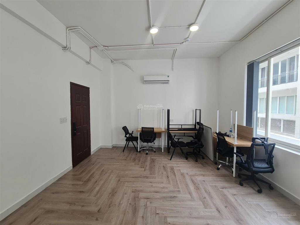 Văn phòng sala 14 triệu  full nội thất  giờ làm việc tự do