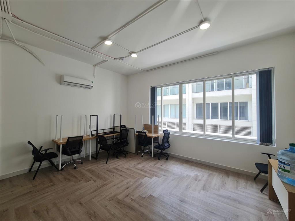 Văn phòng sala 14 triệu  full nội thất  giờ làm việc tự do