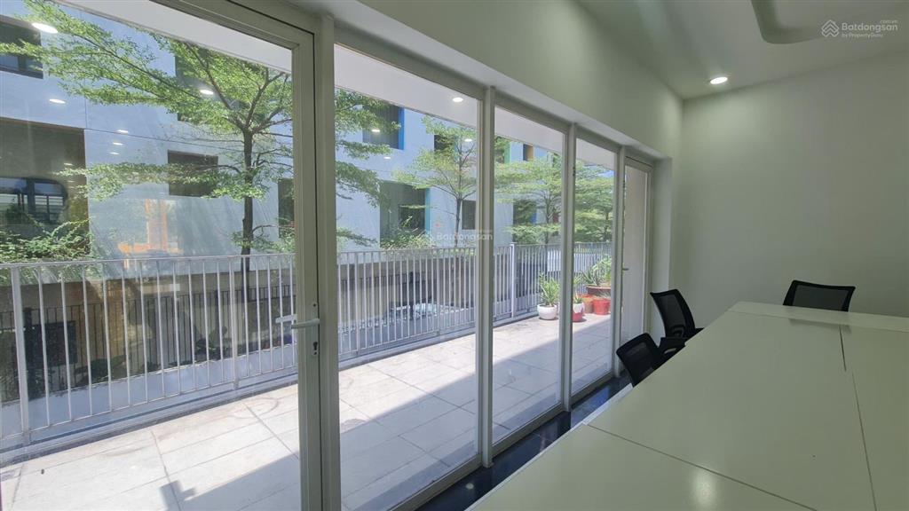 Cho thuê sàn văn phòng sala  110m2  full nội thất