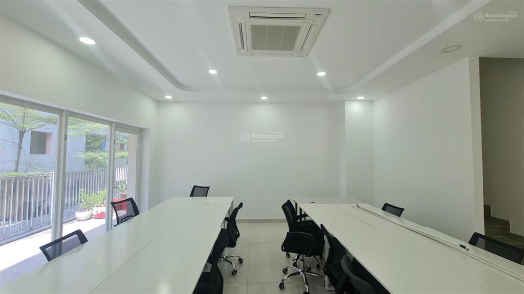 Cho thuê sàn văn phòng sala  110m2  full nội thất