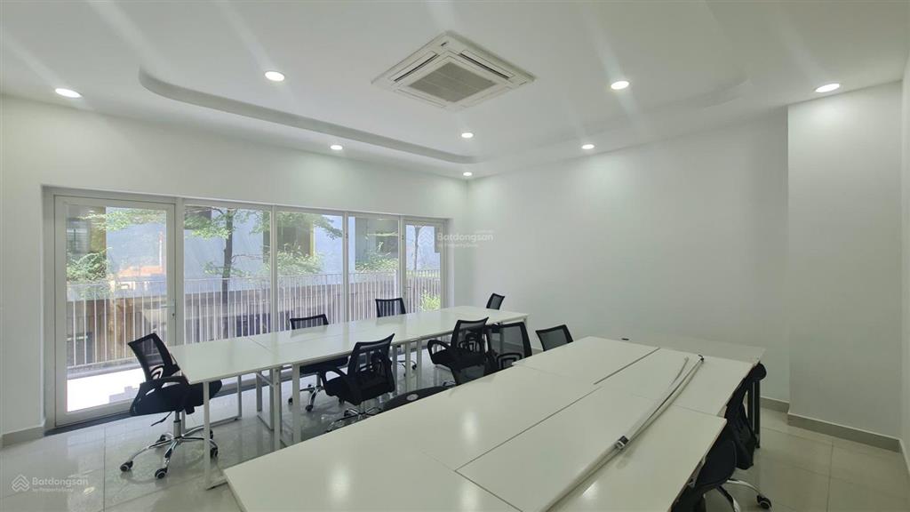 Cho thuê sàn văn phòng sala  110m2  full nội thất