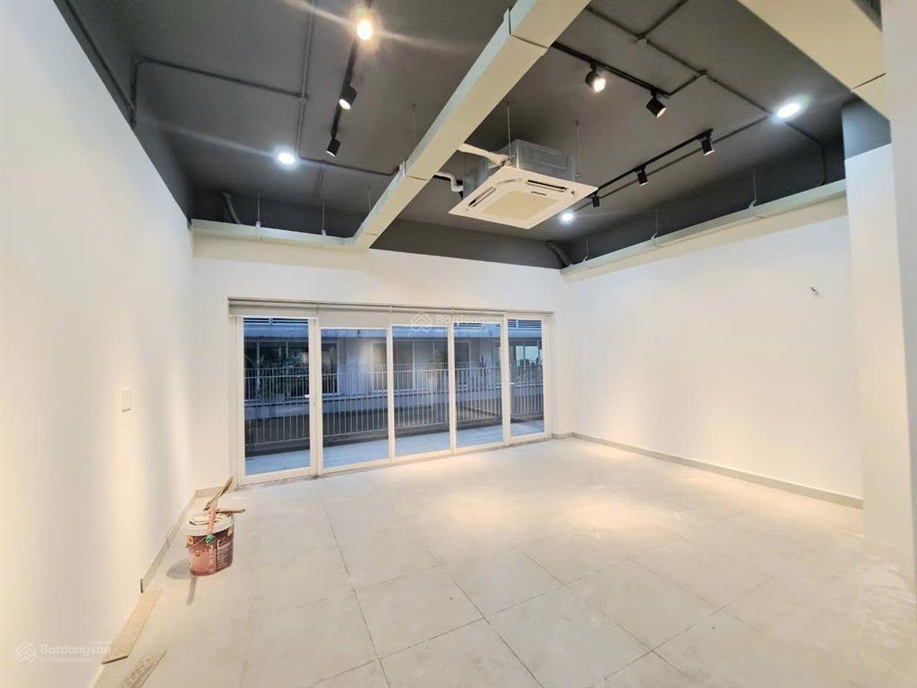 Cho thuê tòa nhà  5 tầng, 1 hầm  520m2 tại sala thủ thiêm
