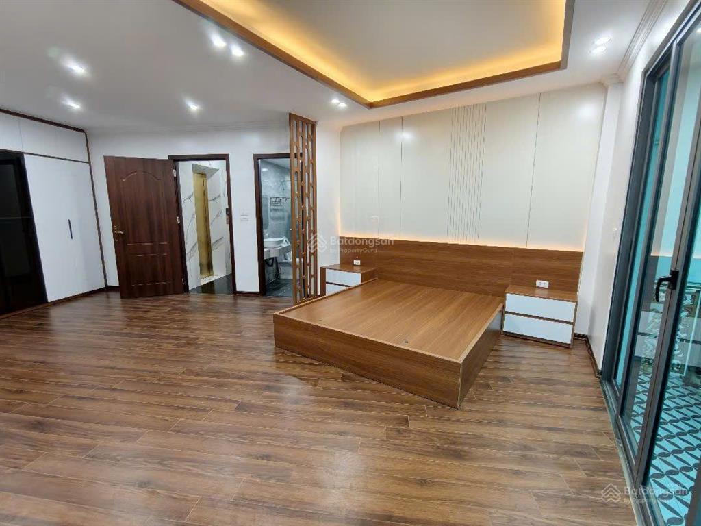 Hiếm phố lạc trung  lô góc  thang máy  ô tô qua nhà