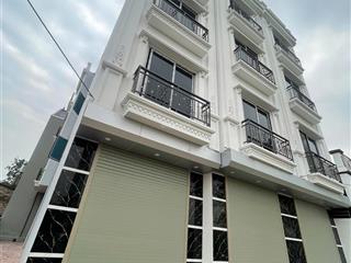 Hàng cực hiếm!! chắc chắn khách hàng đi xem là ưng. nhỉnh 4 tỷ có ngay nhà 39m2 4 tầng, ngõ rộng