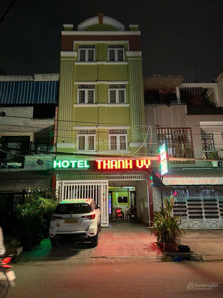 Cơ hội sở hữu khách sạn 96m2 đang khai thác tốt tại khu dân cư bình hưng, đối diện bến xe q8