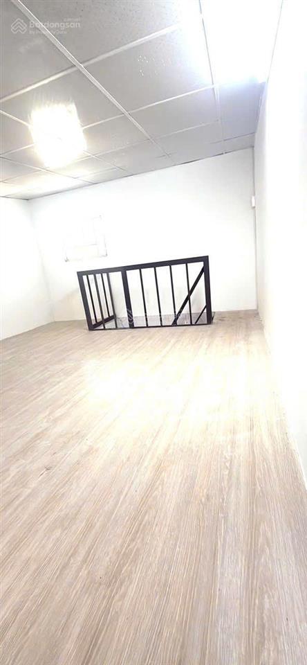 Chính chủ bán nhà bình hưng gần bến xe quận 8 hẻm xe hơi 4x18m 1 lầu 7 phòng
