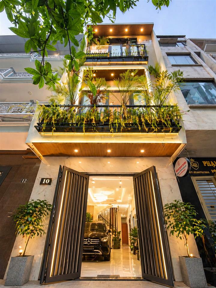 Bán toà ccmn trương định, 75m2, ô tô đỗ cửa 7 tầng thang máy 18 phòng dòng tiền cao, giá 13,5 tỷ.