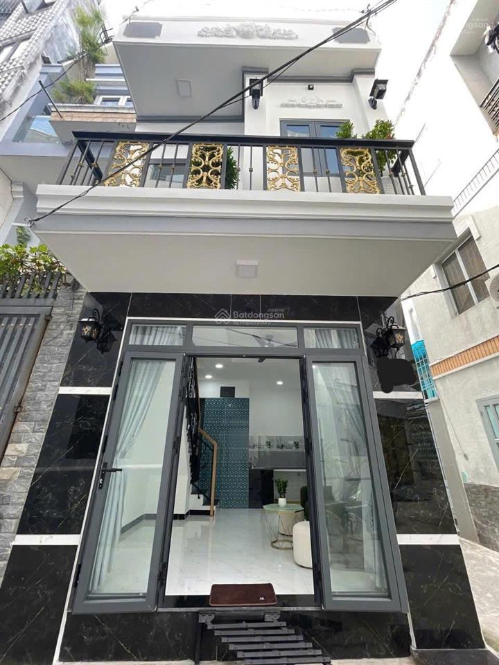Chính chủ cần bán gấp căn nhà ở đoàn nguyễn tuấn, xã hưng long, bình chánh, dt 8x10m