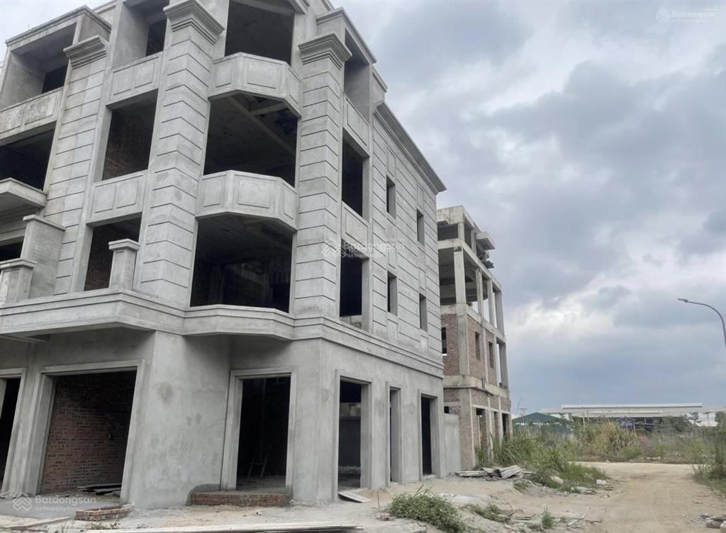 Chính chủ bán lô góc giá 22,5tr/m2 diện tích 86m2  đông nam thoáng mát 0866 679 ***