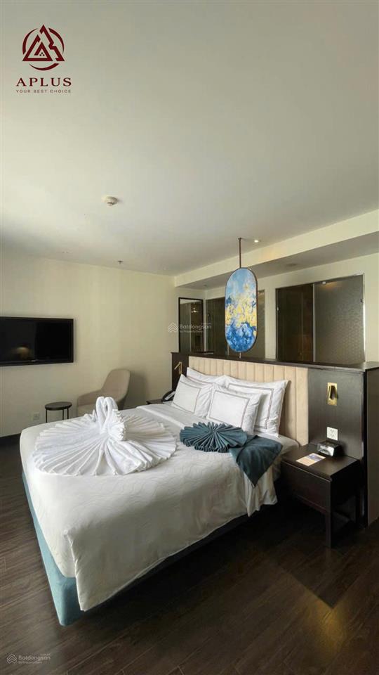 Căn sót lại 2,3 tỷ studio trực biển, view bắn pháo hoa triệu đô cả tuần, 0866 679 ***