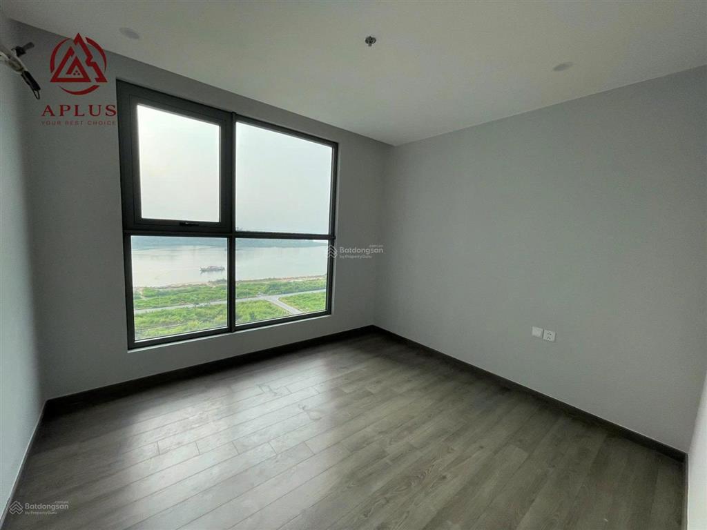 Chính bán gấp 2pn the ruby 2,0x tỷ view biển hà khánh 0866 679 *** em ngọc hân