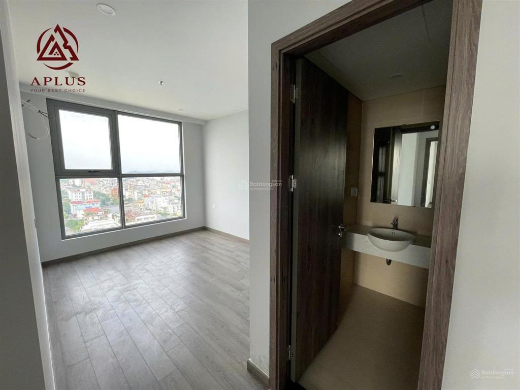 Chính bán gấp 2pn the ruby 2,0x tỷ view biển hà khánh 0866 679 *** em ngọc hân