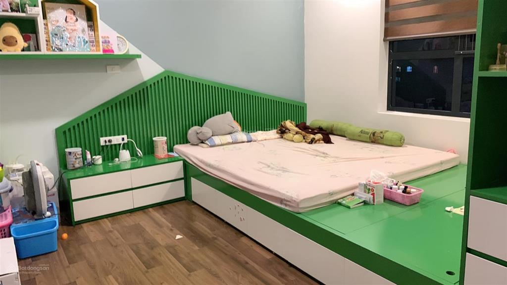 Bán chung cư booyoung căn góc 75m2, 2 ngủ, 2 vs giá tốt.
