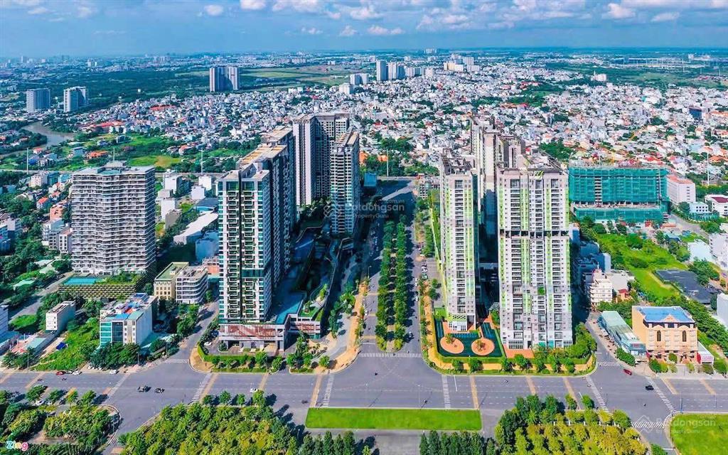 Khuôn đất góc 3 mặt tiền lý chiêu hoàng, quận 6  24x50m, nhà cấp 4, giá 135 tỷ về 115 tỷ