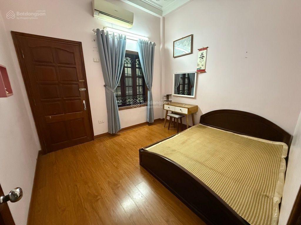 Phố hiếm người bán nhà vừa ở vừa kinh doanh