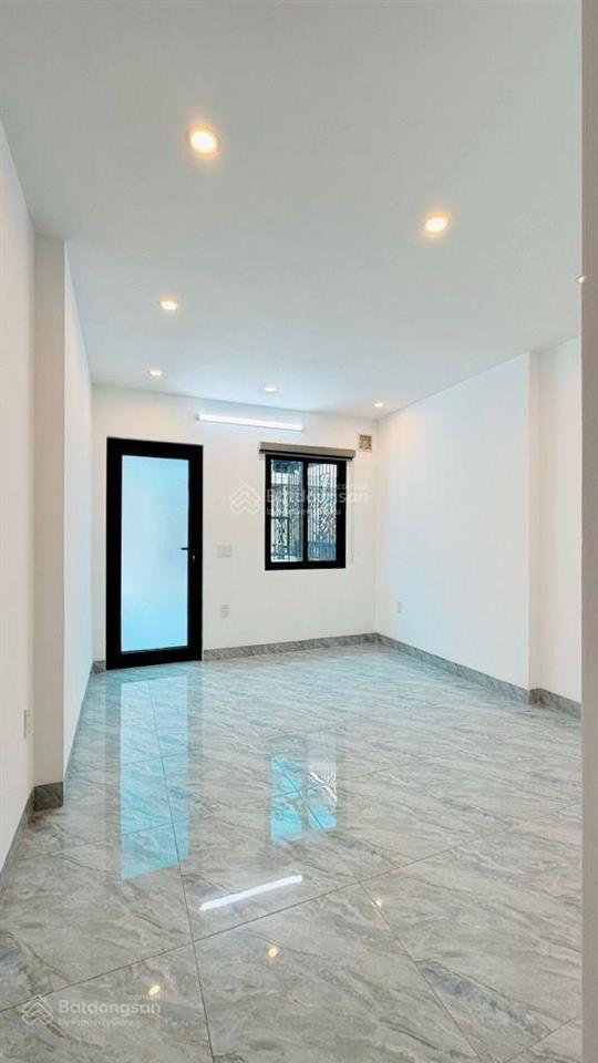 Cát linh không có căn thứ hai vừa ở vừa cho thuê dòng tiền ổn định thang máy ở xướng