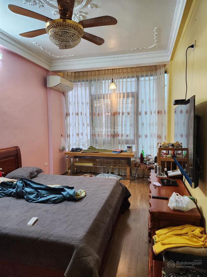 Bán căn nhà phố thái hà tt đống đa nhà đẹp thoáng sáng gần nhiều trường đại học lớn