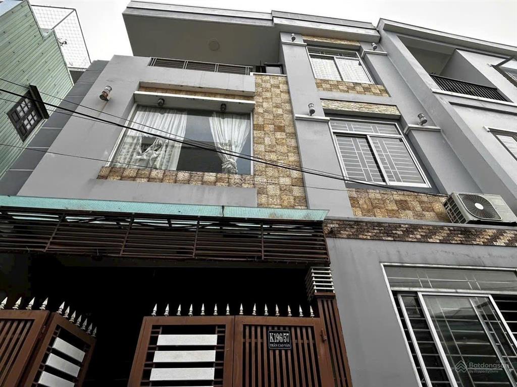 Nhà 3 tầng kiệt ô tô trần cao vânlô gócgần biển61mngang 7.3mchỉ nhỉnh 6tỷ