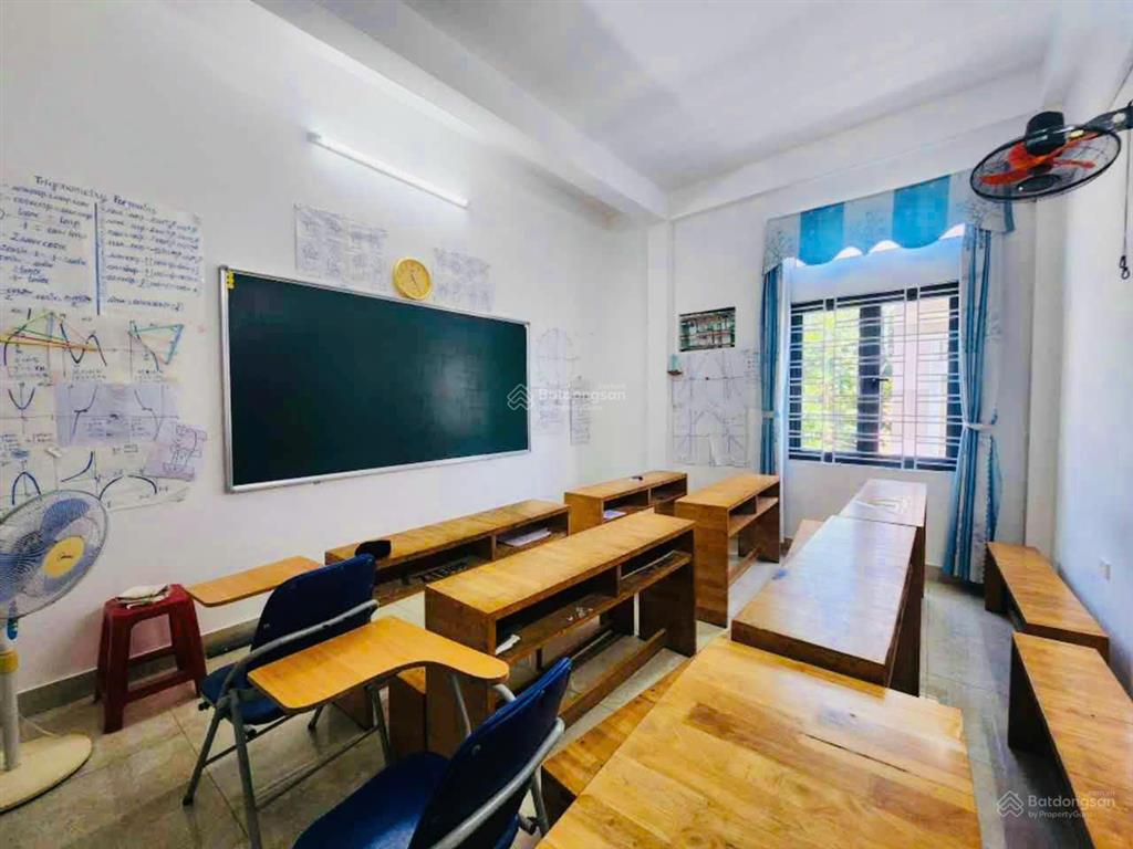 Nhà 2 tầng 2 mặt kiệt đinh tiên hoàng  thanh khê  dt 92m2  chỉ nhỉnh 4 tỷ