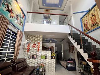 Nhà mới xây dưng kiêng cố 1lững mặt tiền nhựa có giấy phép xây dưng