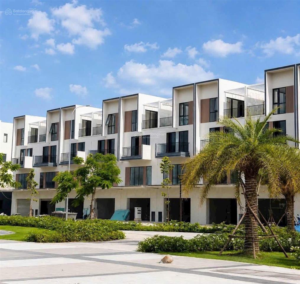 Bán shophouse tại k home new city, 8,2 tỷ, 247m2, 7pn, 5wc  giá rẻ ngang 1 căn hộ thương mại