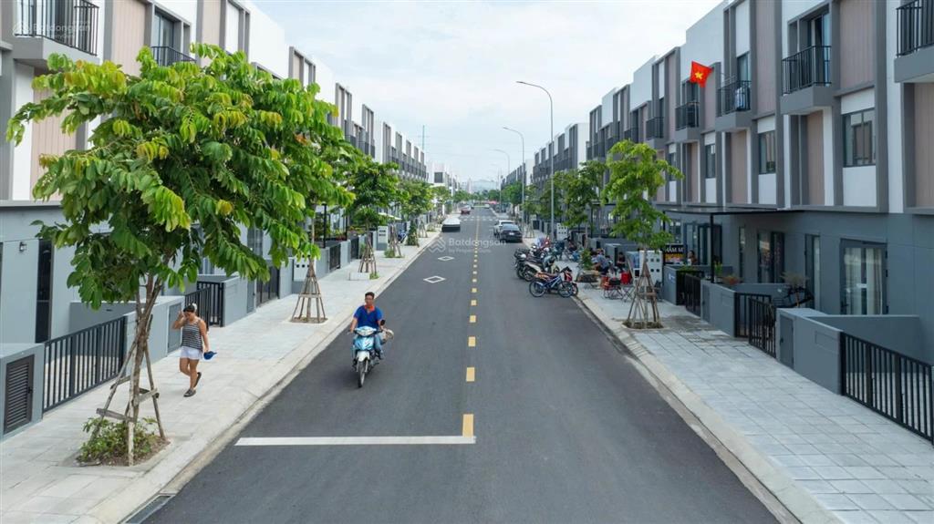 Bán shophouse tại k home new city, 8,2 tỷ, 247m2, 7pn, 5wc  giá rẻ ngang 1 căn hộ thương mại
