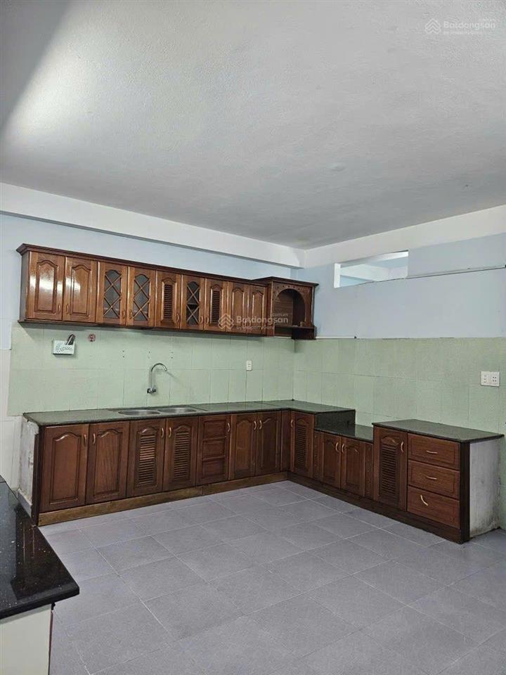 Bán nhà c4 đẹp đối diện công viên trần kim bảng, khuê trung, cẩm lệ
đang cho thuê