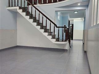 Bán nhà c4 đẹp đối diện công viên trần kim bảng, khuê trung, cẩm lệ
đang cho thuê