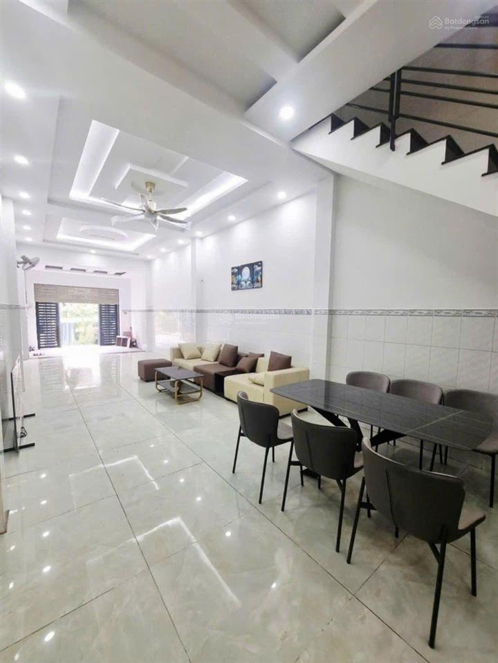 Giá chỉ 6 tỷ 300 triệu nhà mặt tiền kinh doanh nhánh lâm thị hố
